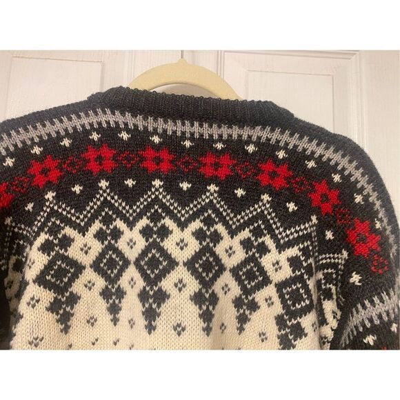 Voss Knit Men’s Pullover Sweater 100% Pure Virgin Wool Made in Norway Slight Fla - Picture 6 of 16